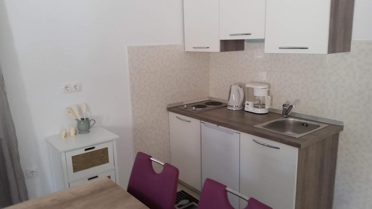 Apartments Antica Rab Town Exterior foto